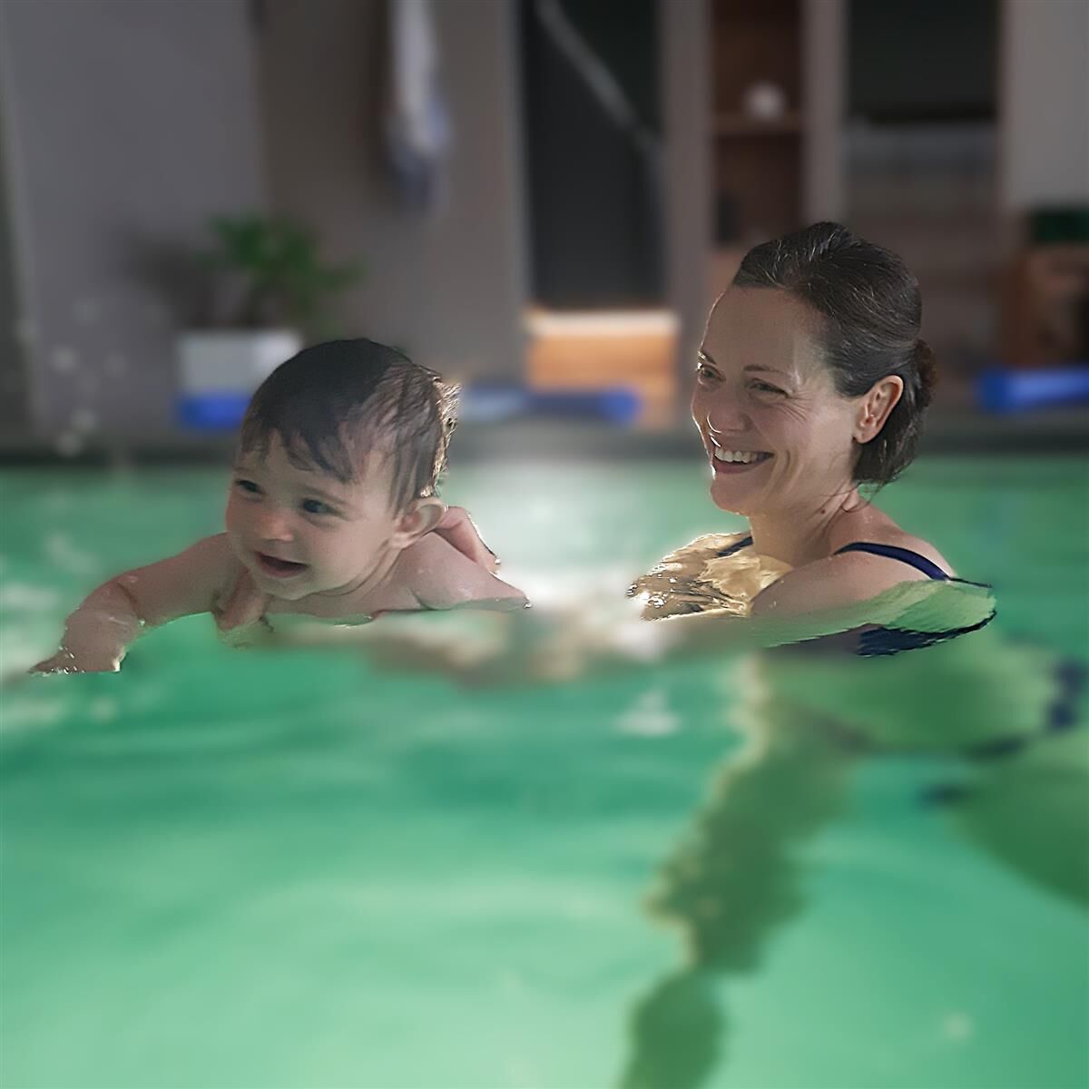 AQUANATAL - POST natale yoga in water PLUS BABY - 19 SEPT 2026 om 9u @ DILBEEK